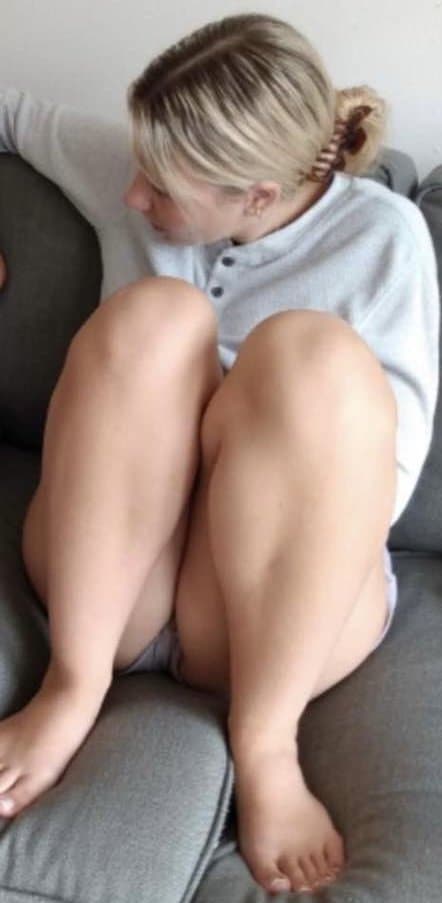 Lily, 20, never thought the internet would see her like this. Slutty college gf