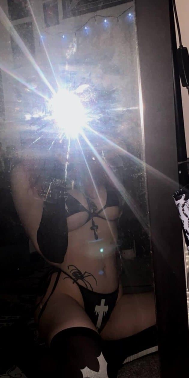 My body is my temple, and I reign in the dark