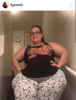 M3Ga BoOty maTur3 Mami C@NdI!