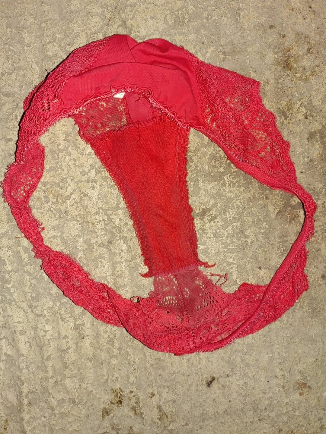 Fetiche, calzones de mi cuñadita y suegra sucios