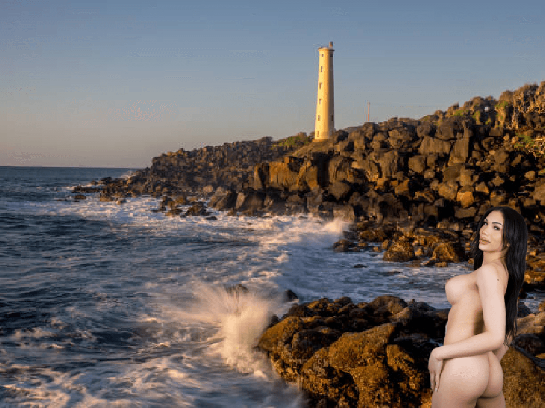 Beautiful Transwoman Eve Big Cock Solo At Ninini Point Lighthouse