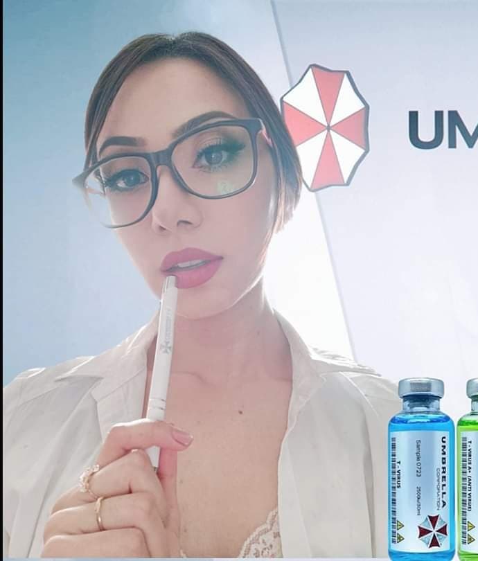 Hot teen cumslut cosplayer