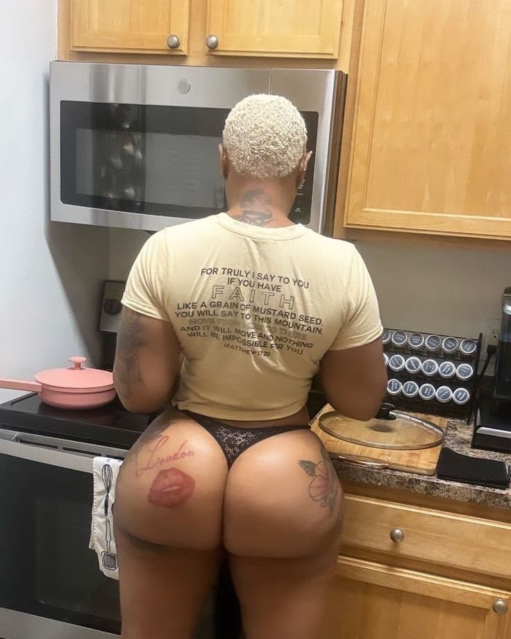 Jamaican 146 - bald head bitch