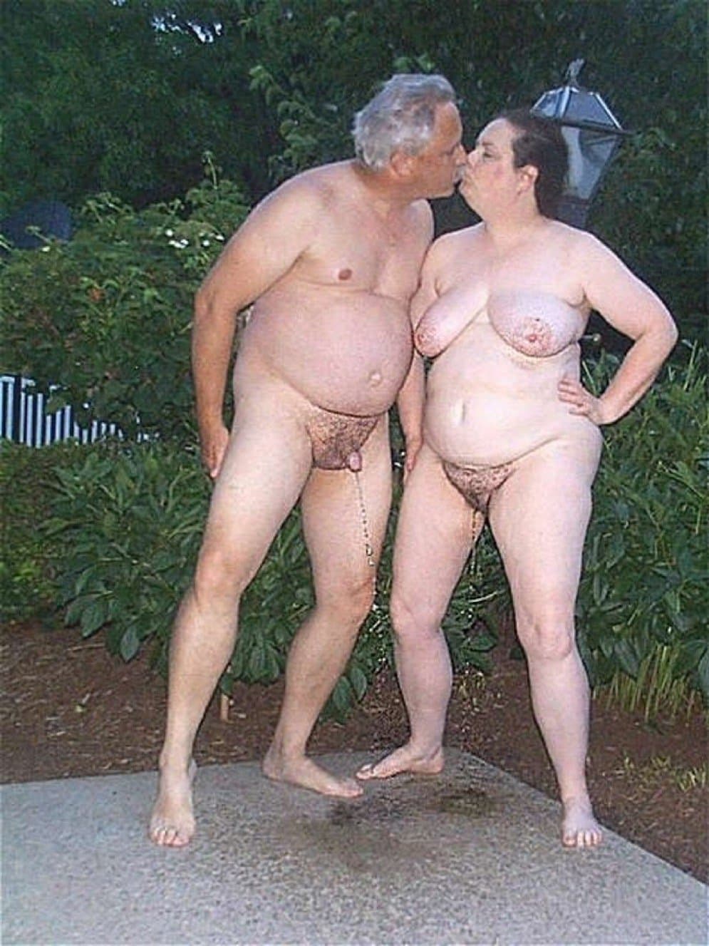 Pissing Sluts Vol 13