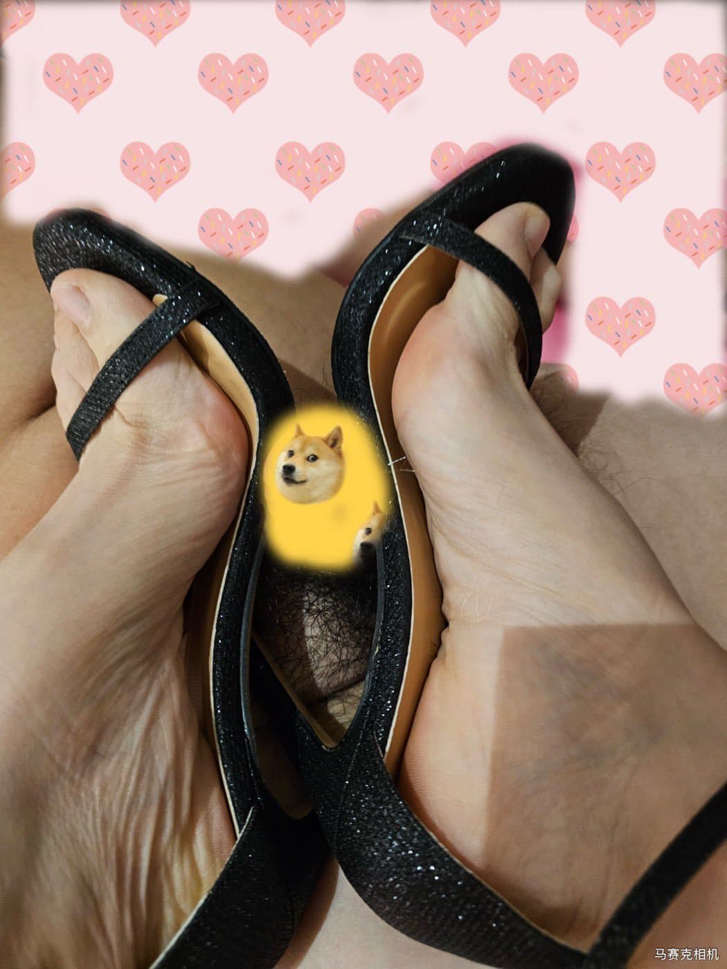 Asian feet / shoes & cum