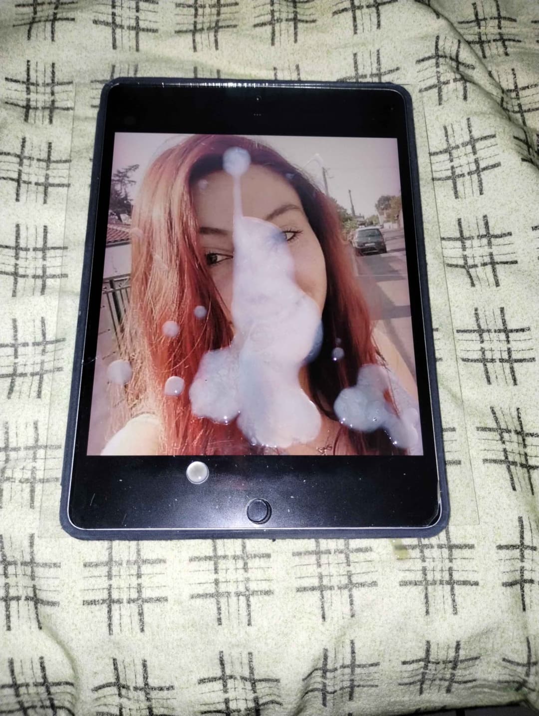 Sarah the french cumslut / Sarah la salope en manque de foutre