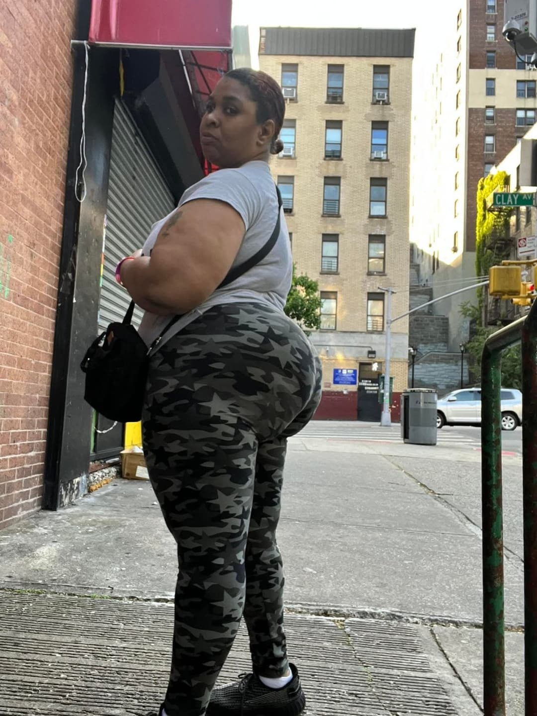 JACKING OFF MATERIAL