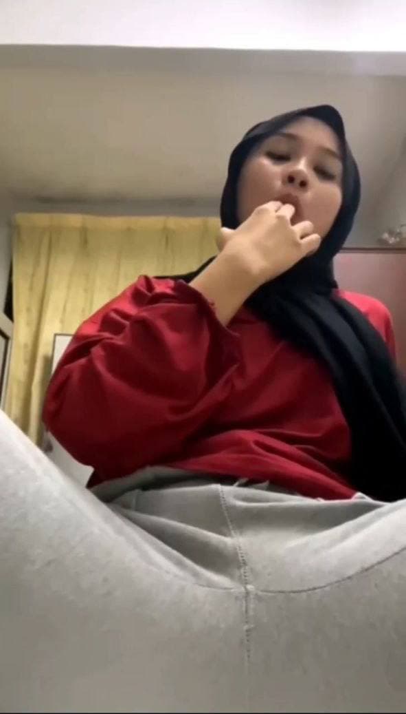 [Bokep Indo] - Gadis Tudung Hijab Kesepian Minta Dikontolin - JOIN TELE@KAPTENLENDIRZ