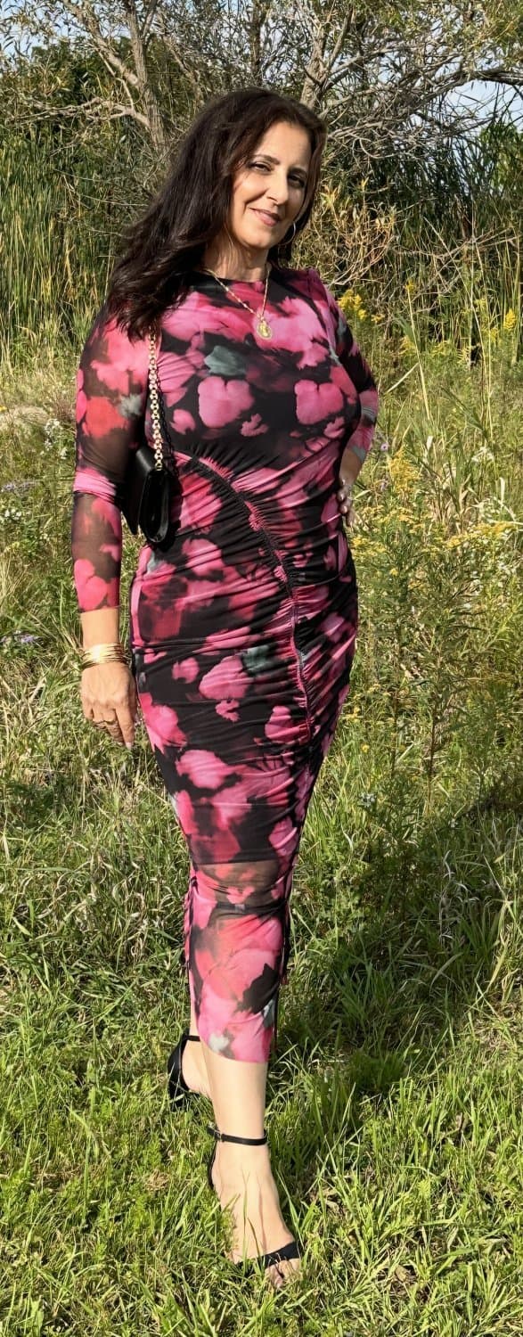 This whore is a wife and mother of 2. Fucking MOM BOD of the gods. This MILFs cunt is golden?❤️??