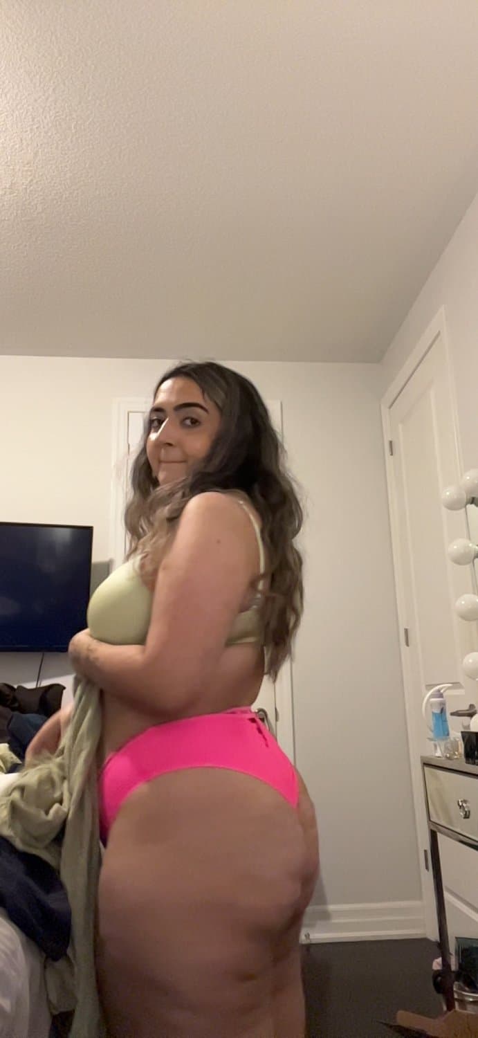 Thick Fat BBW Gf LOVES showing fatass and tits