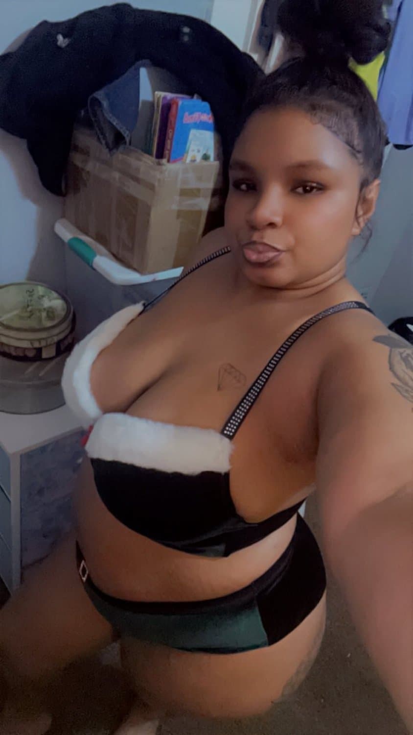 JUICY THICK BIG ASSES LATINA EBONY BBW SSBBW