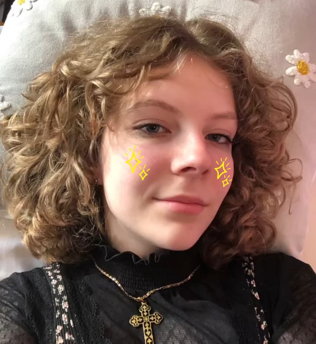 Click to view full size Mia 18 Alemana Aporte de su novia