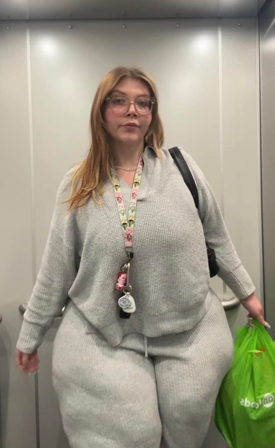 Click to view full size MASSIVE HUGE ASS SSBBW