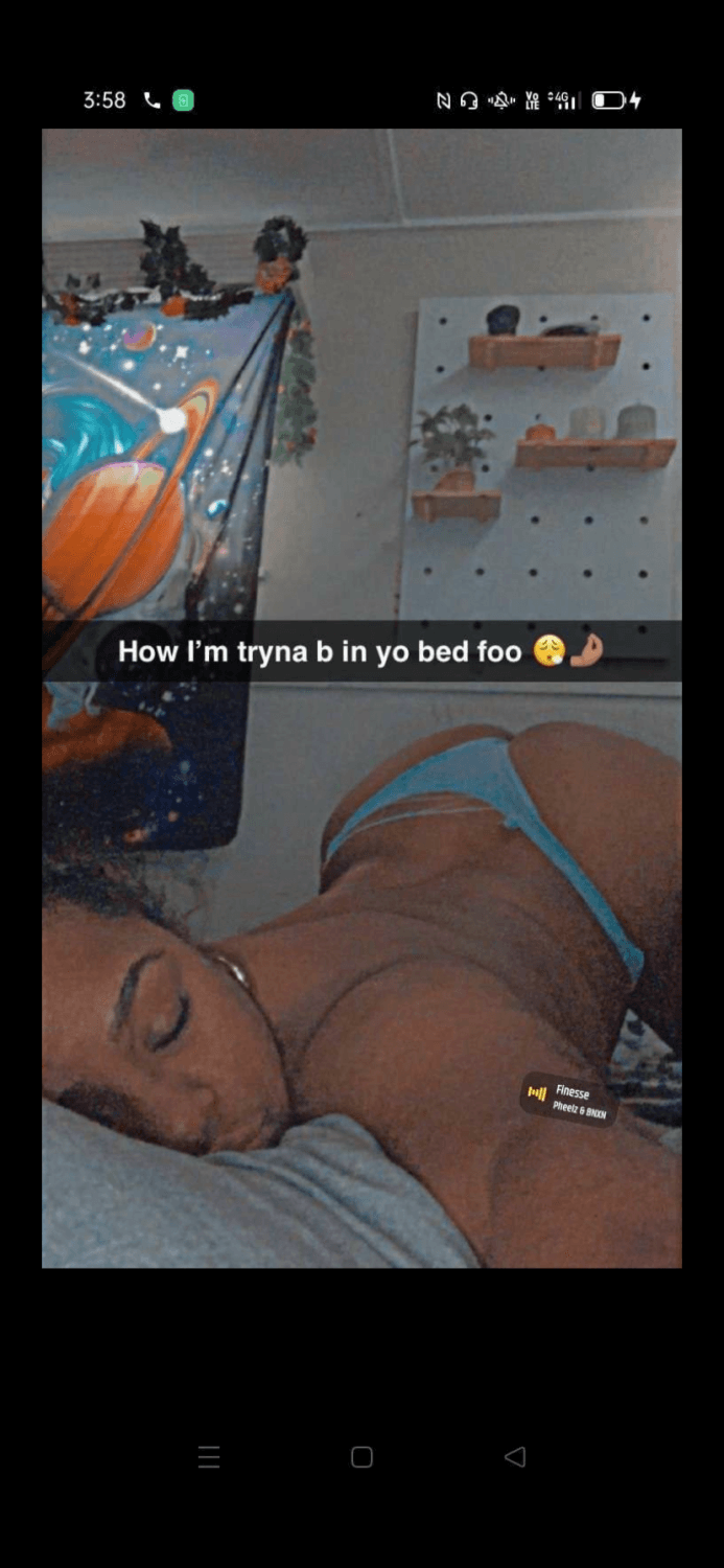 Sexy Aboriginal women