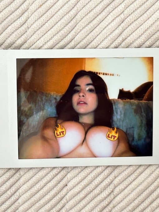 Asian only fans chubby model