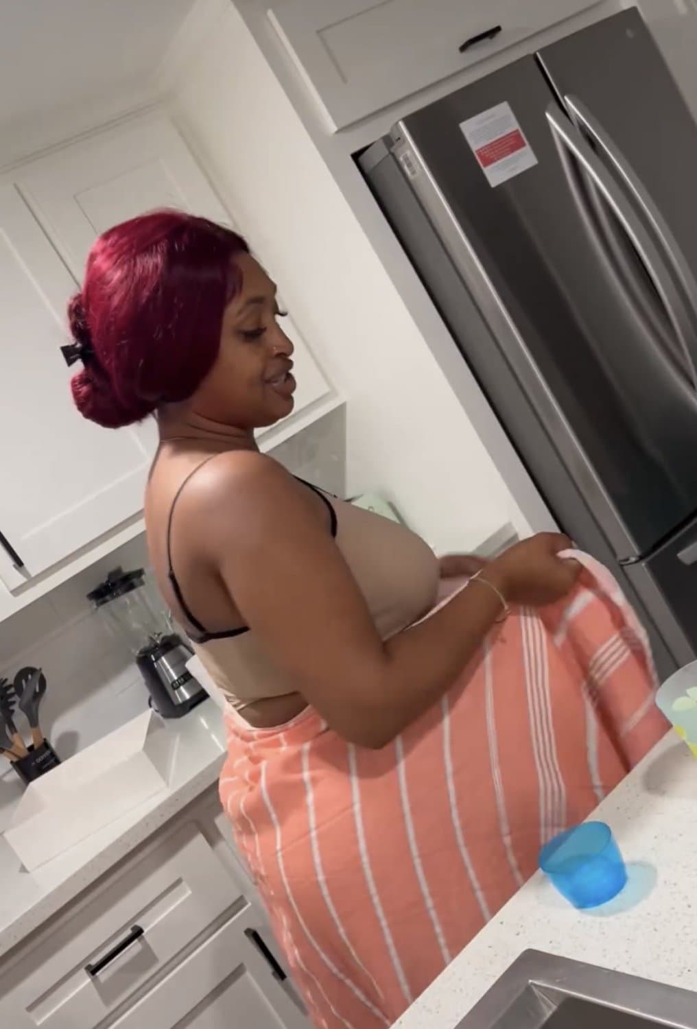 Click to view full size Black milf slut with nice tits I wouldn’t pull out lowkey