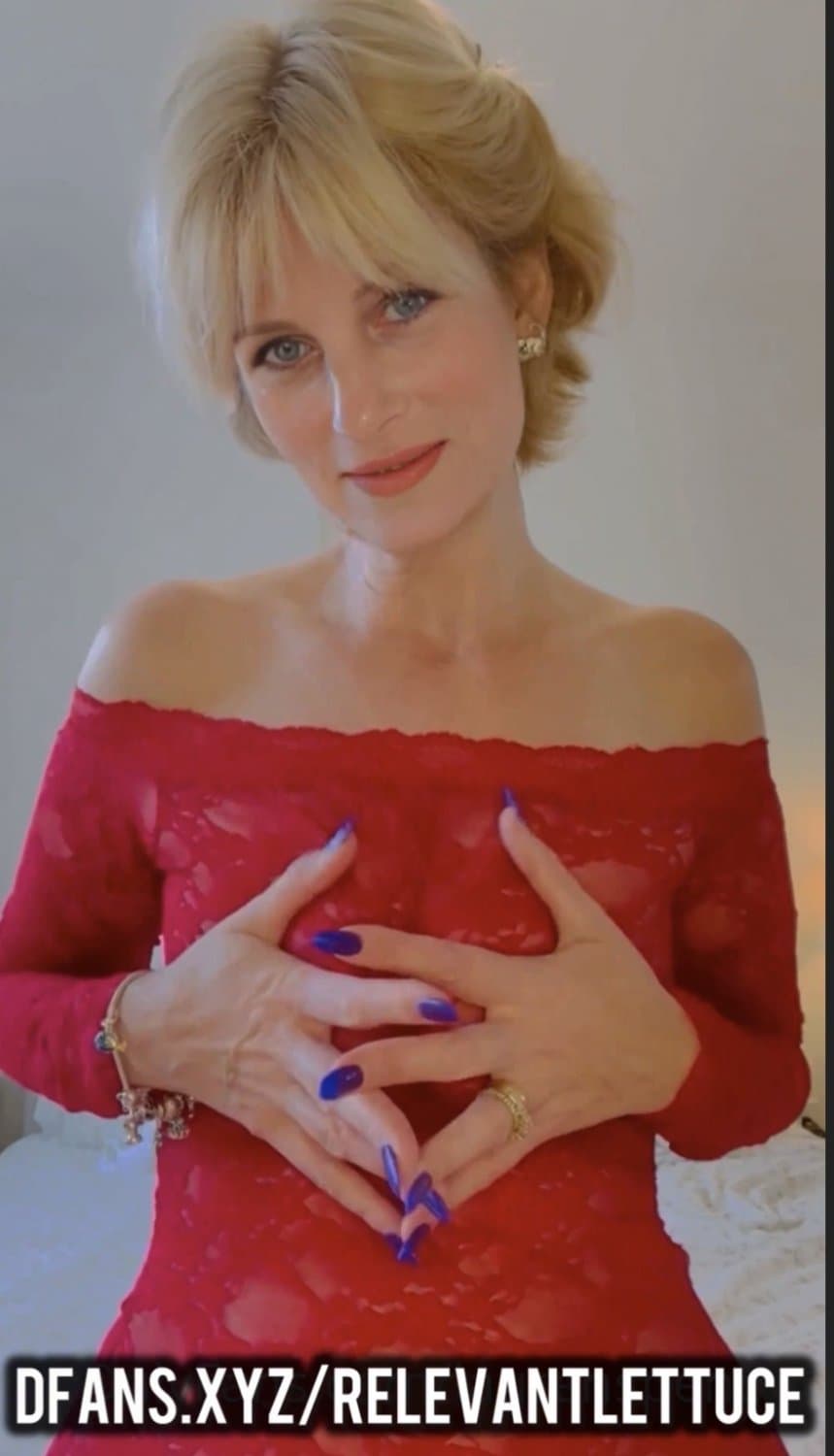 Princess Diana Spencer - JOI Collections - AI VOICE JOI (Preview)