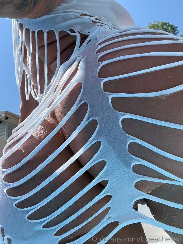 You will get horny from watching this CrossFit sexy women