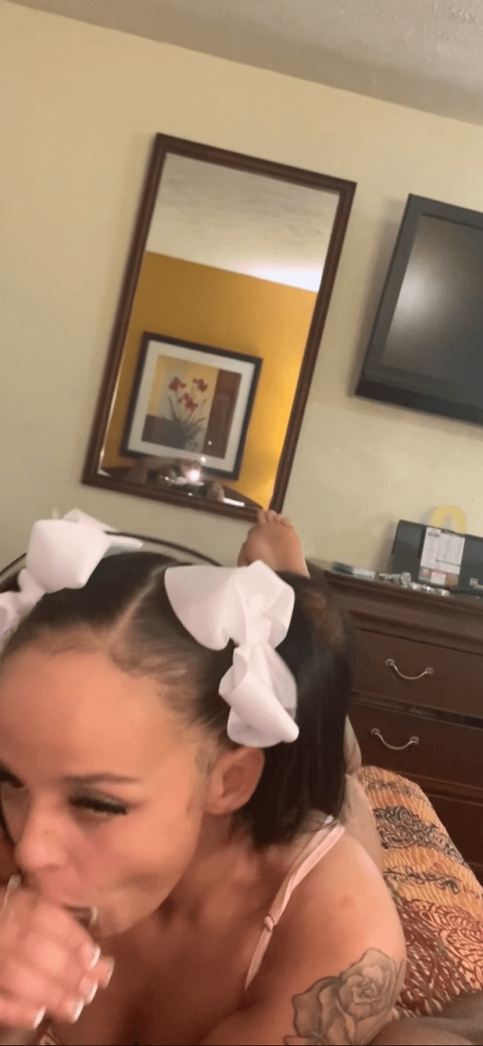 Makeup Cumshot Monday ? Pt 36 MEGA JIZZ