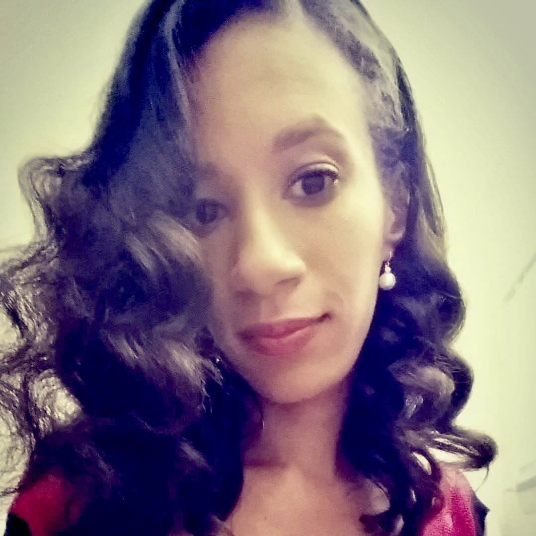 Flat-Chested Jersey Milf Ashley