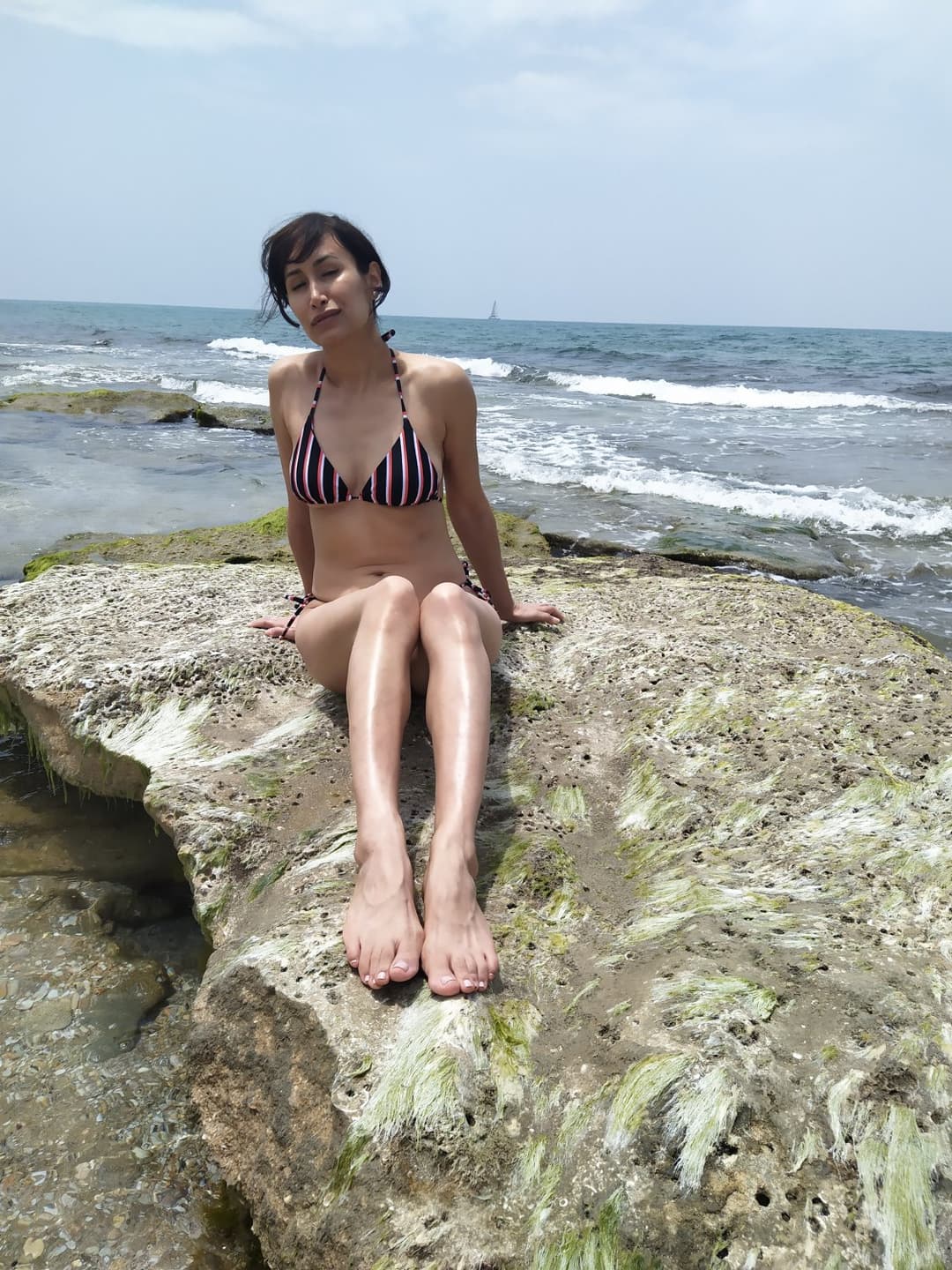 Click to view full size Yana Sunrise Sweet Slut Nude Model WIFE 44