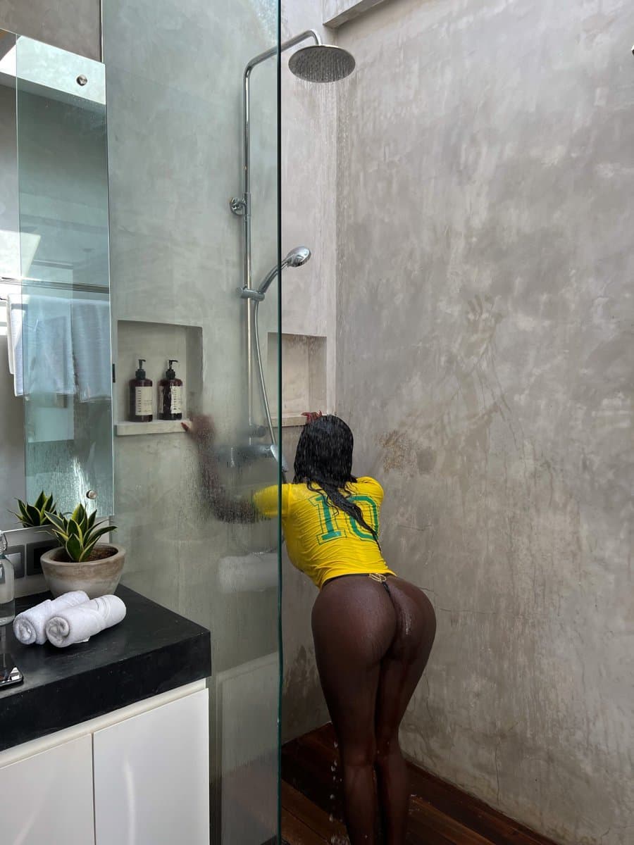 BIG TITS EBONY VIP CONTENT THICC VERY SEXY