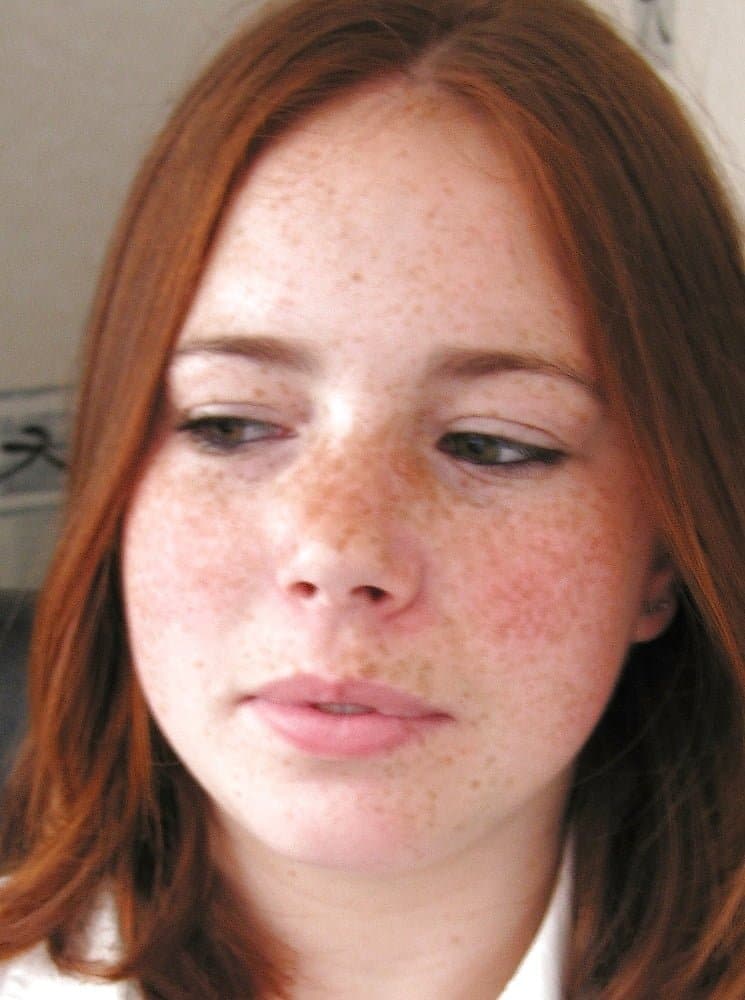 Redhead loves receiving messy facials  Who is she anyone got her name or links?