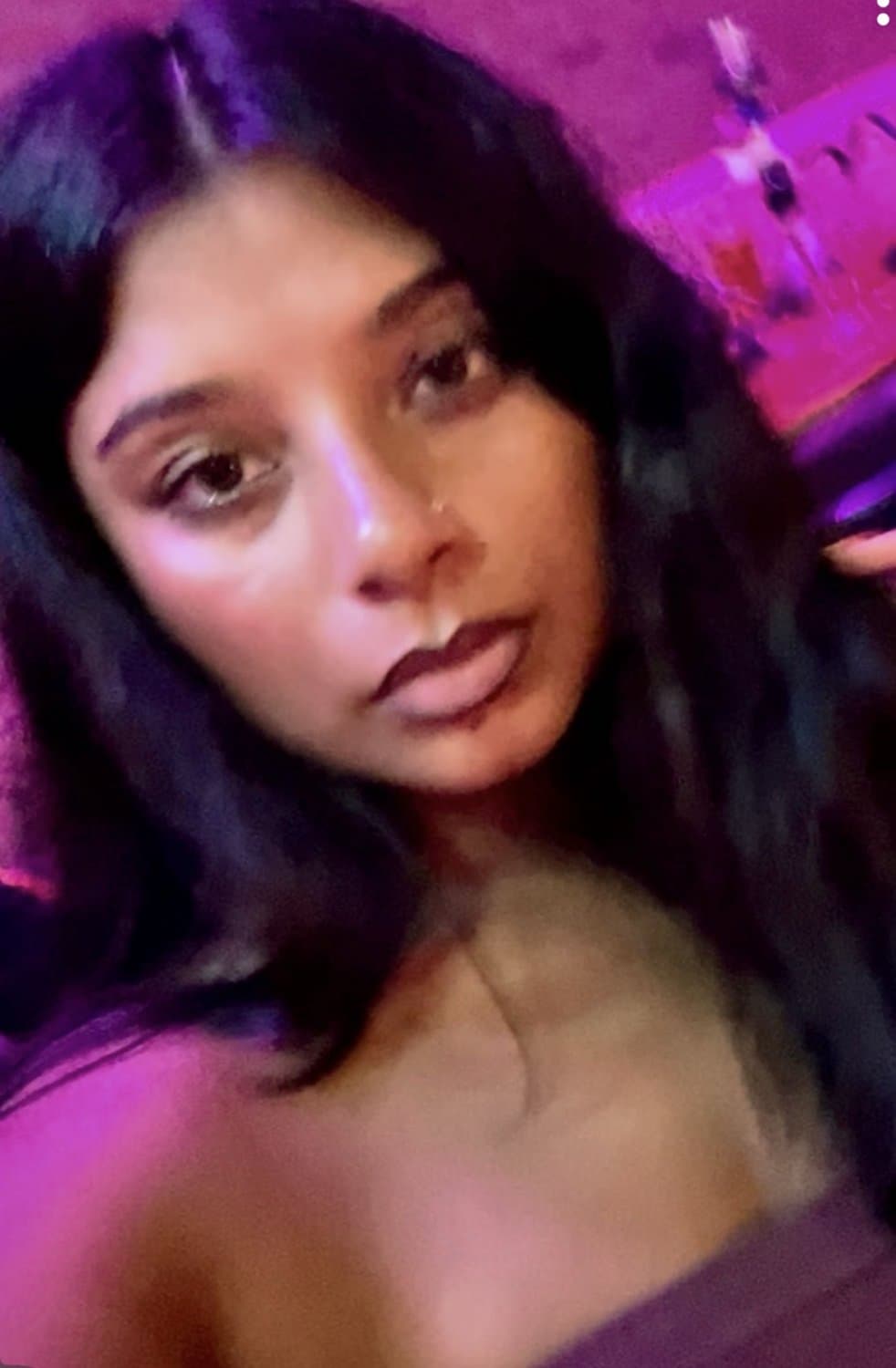 sexy indian feet and soles ..Indian friends sexy size 11 soles .. indian godess