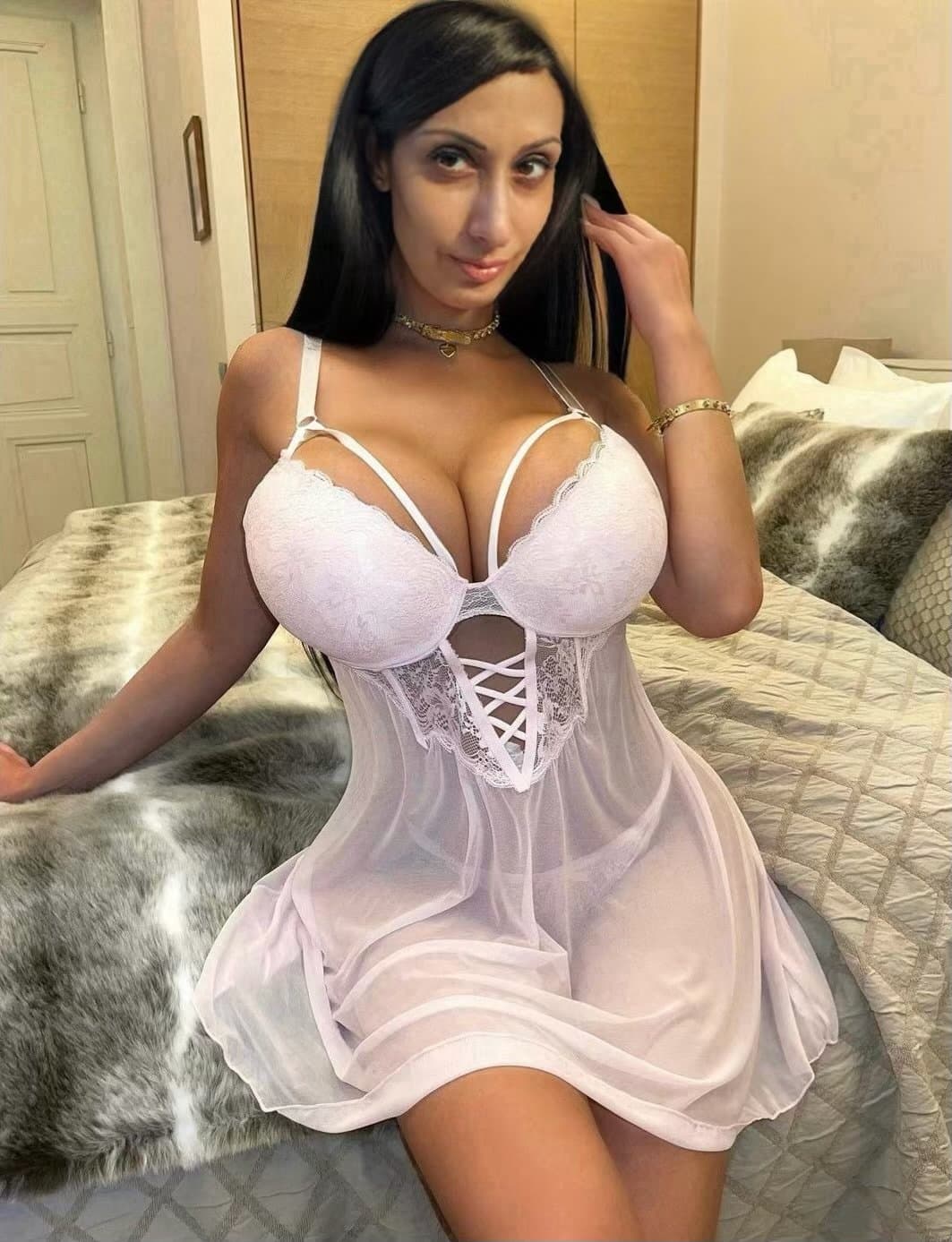 Australian milf slut