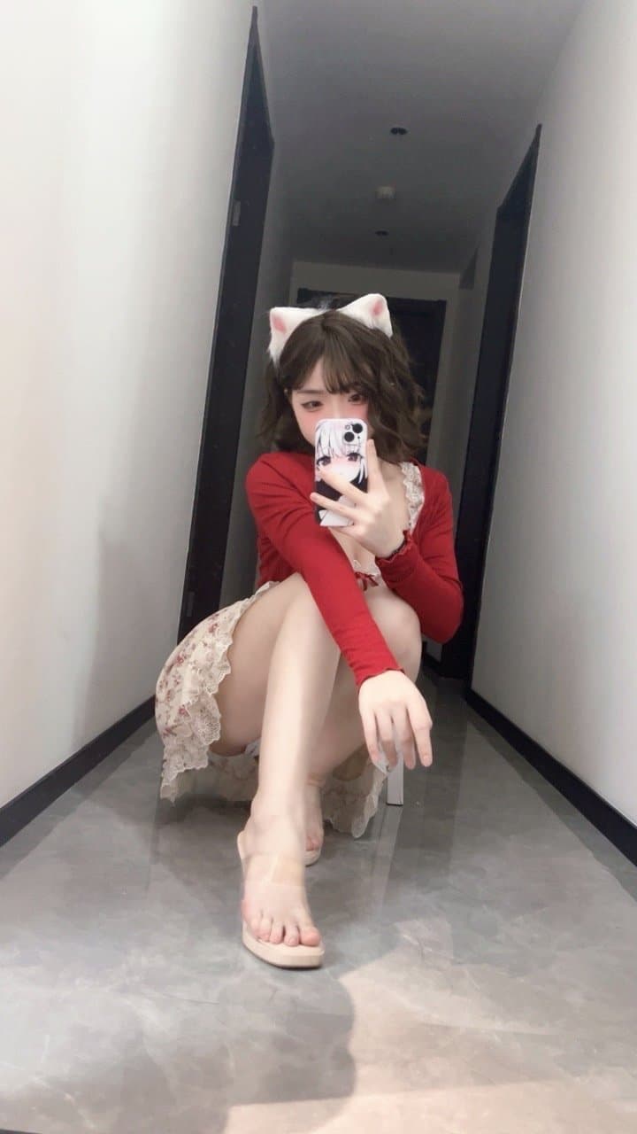 Click to view full size Cosplay-Bangni-Limited-girlfriend-MissKON.com-001