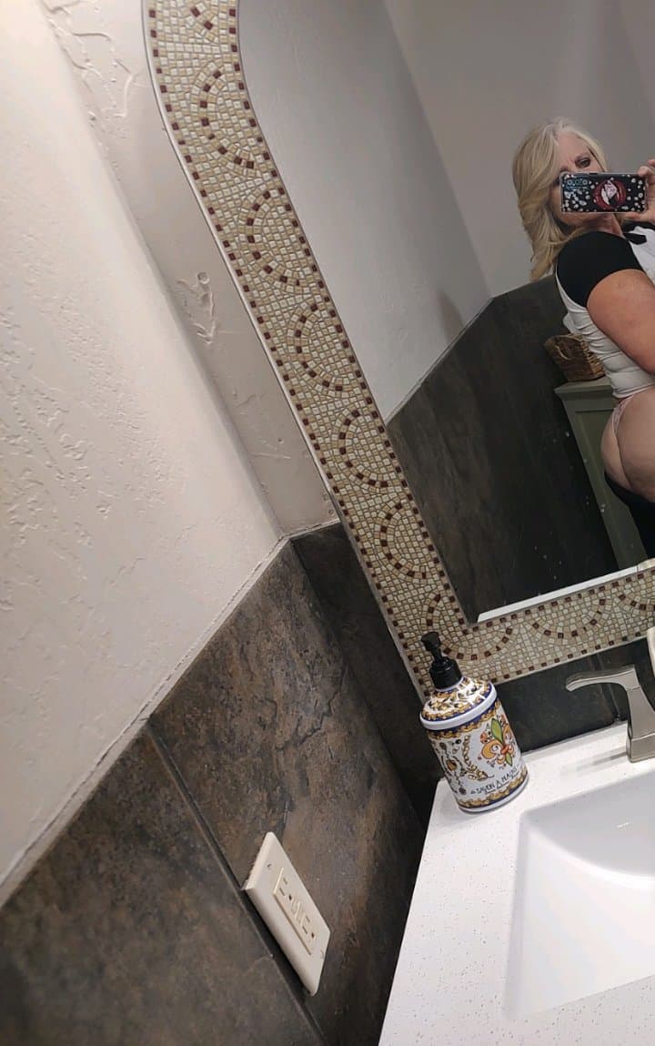 Huge1178142 big Tits Christine  dentist from Arizona a fan Of Milf Collection selfie porn videos too