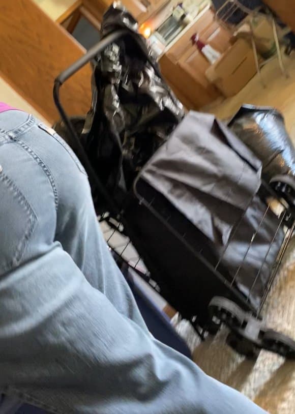 Thick Ass Gilf Helps Her Dad David Move While I Take Creepshots