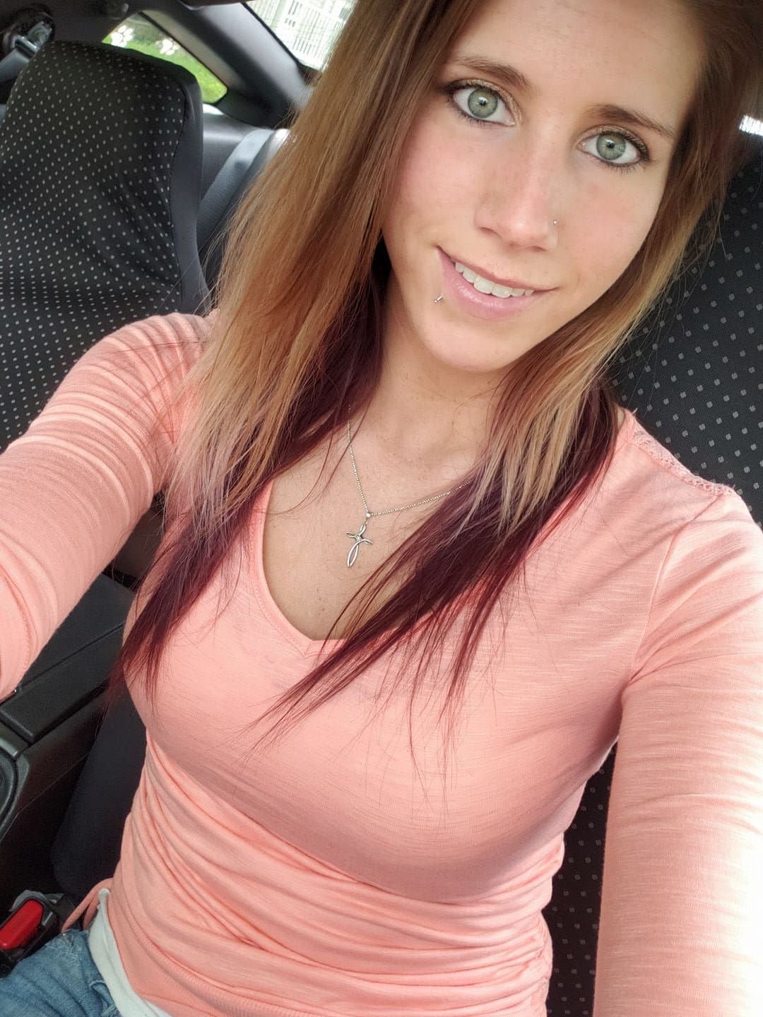 From G G W to weird hypnosis porn, Jessica’s online career didn’t exactly take off ?