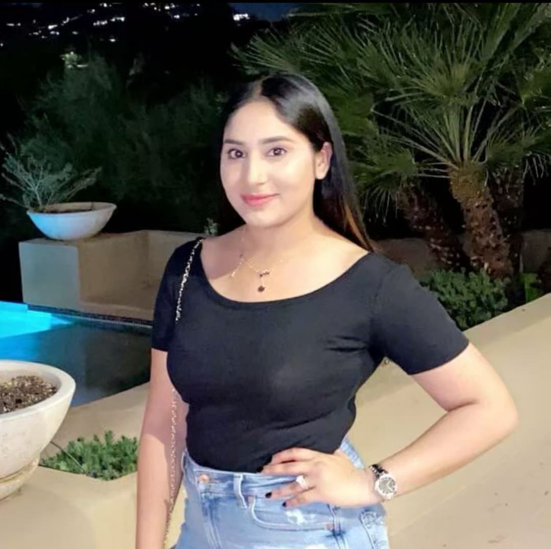 Cheating indian desi wife watches wife take bbc