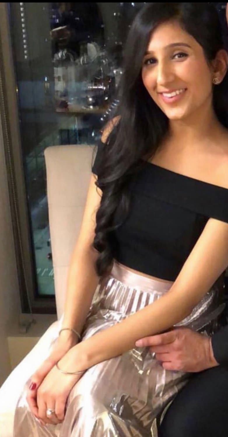 Co workers fuck my indian desi punjabi wife bbc gangbang dm to fuck her what would you do w her