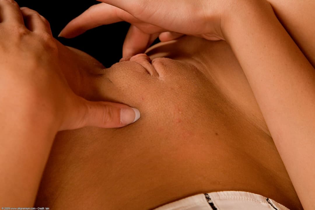 Click to view full size Demi Scott - Dildo