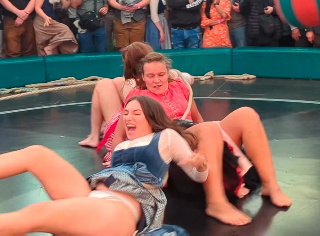 Click to view full size Devils Wheel Upskirts Pt. 2