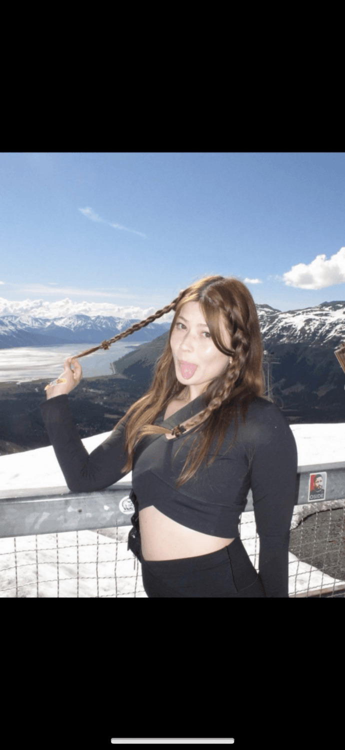 JEN@Y@ !!!!  ESPOSA PUTA DE GRINGO!!!!