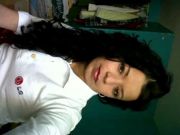 Vendedora mexicana sexi de Elektra