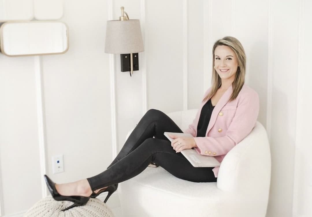 Click to view full size Fapping to Alex