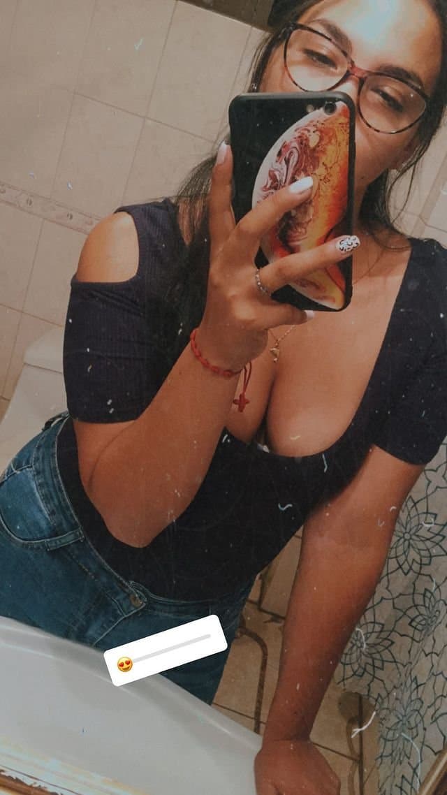 Natali tetona rica de Instagram