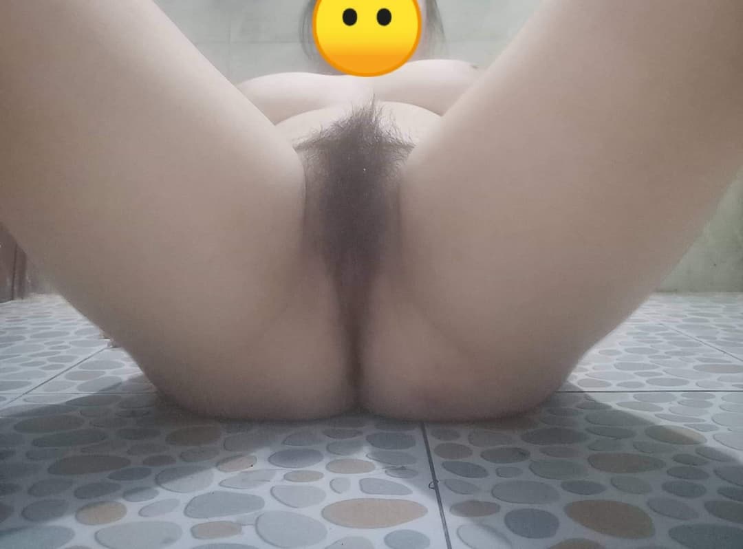 ai có info bé này thì cho tôi xin nhé! phùng quỳnh linh 2k8 ba vì