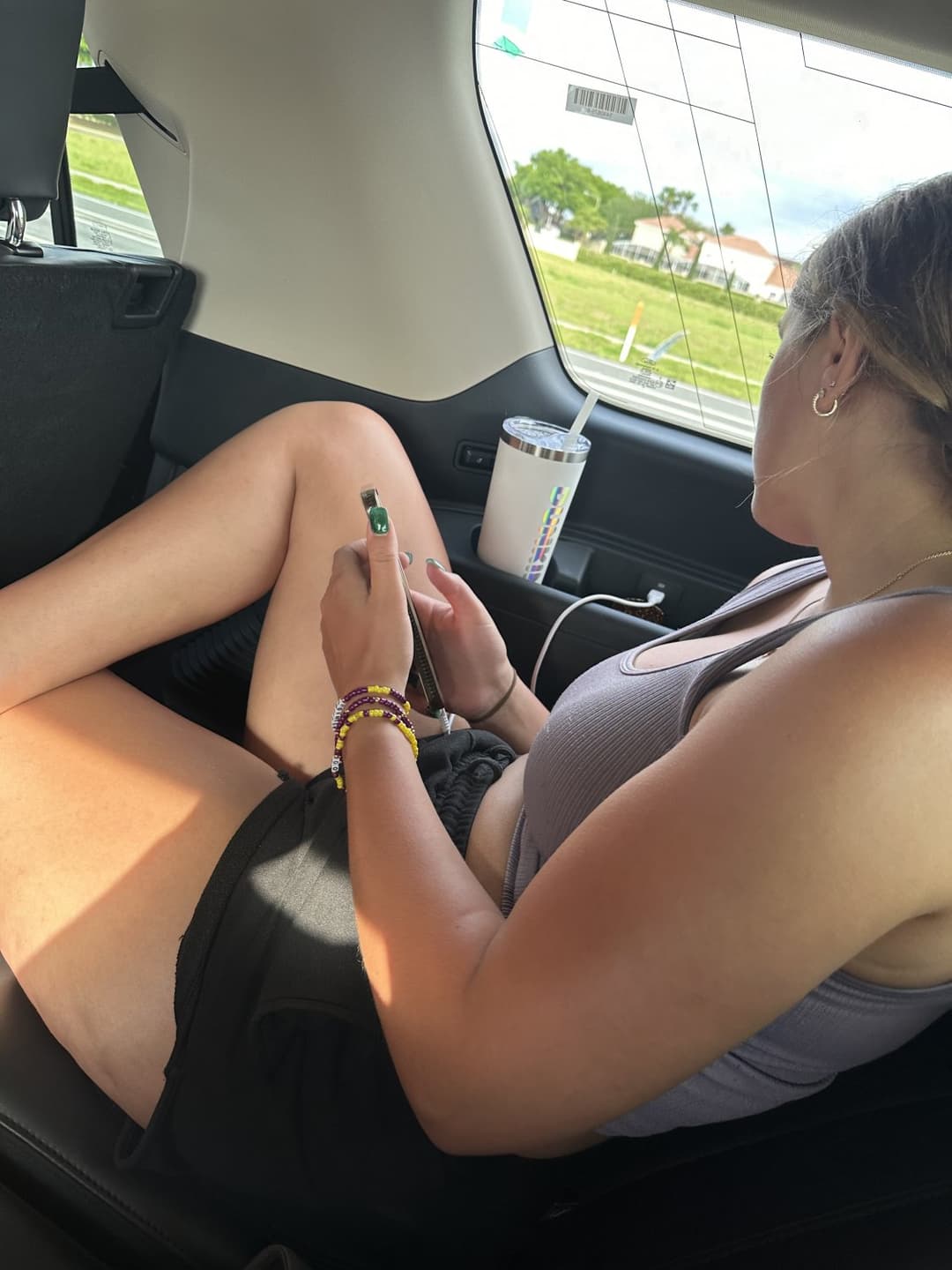 I want to feel my cousins big boobs after watching them bounce on the bumpy car ride