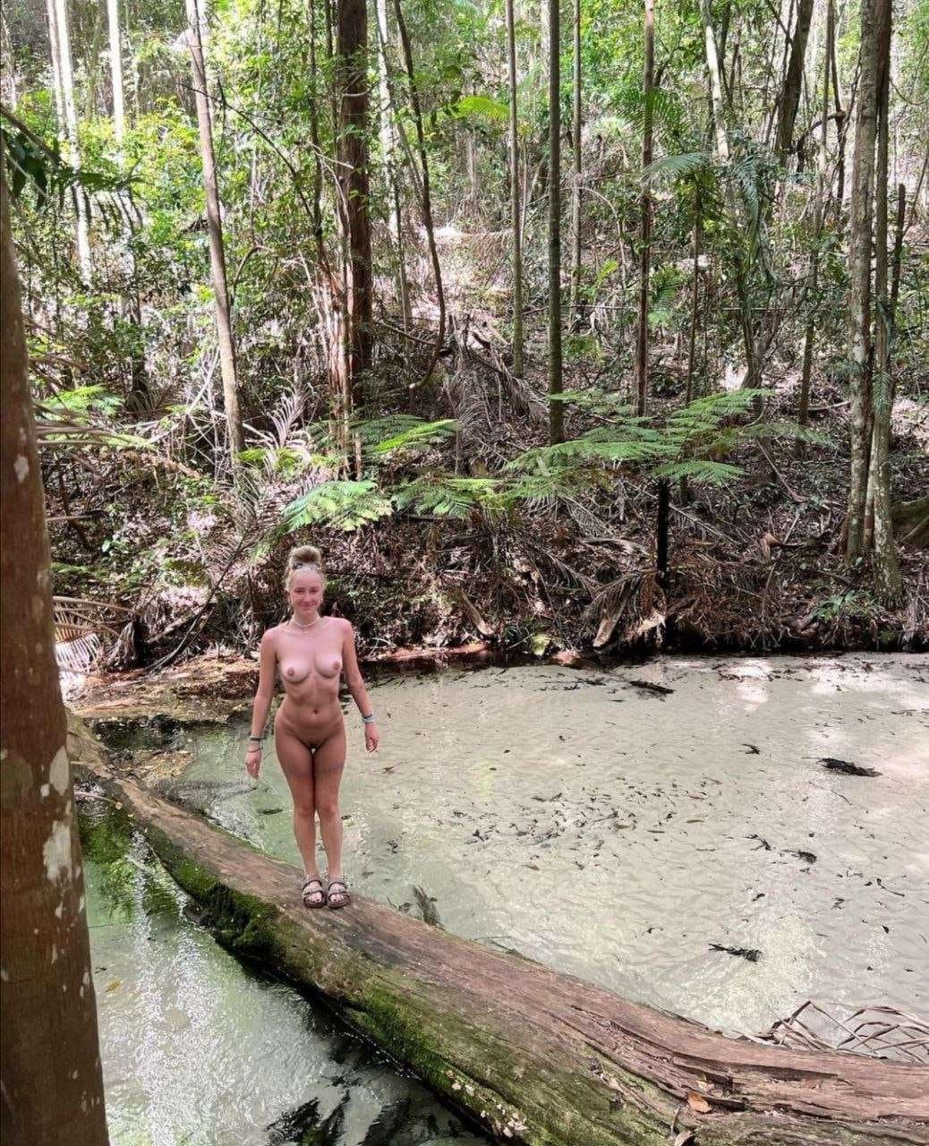 White 18 blonde love exhib