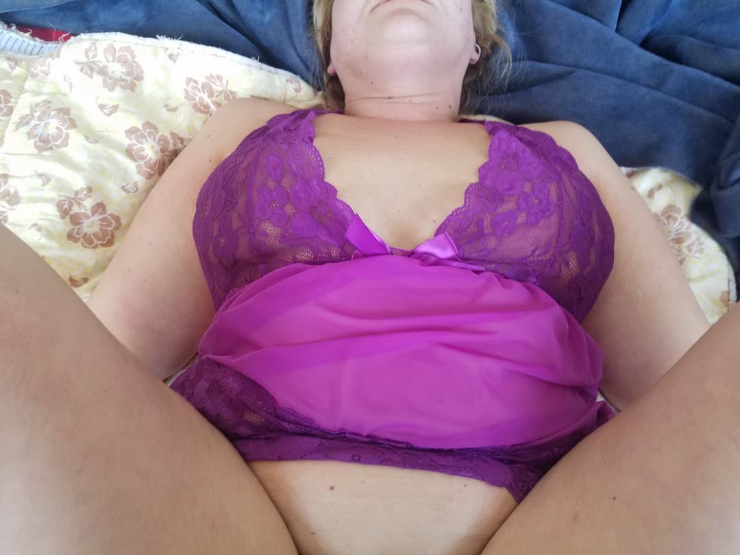 Kellies second round of trying to get breed by a stranger completed