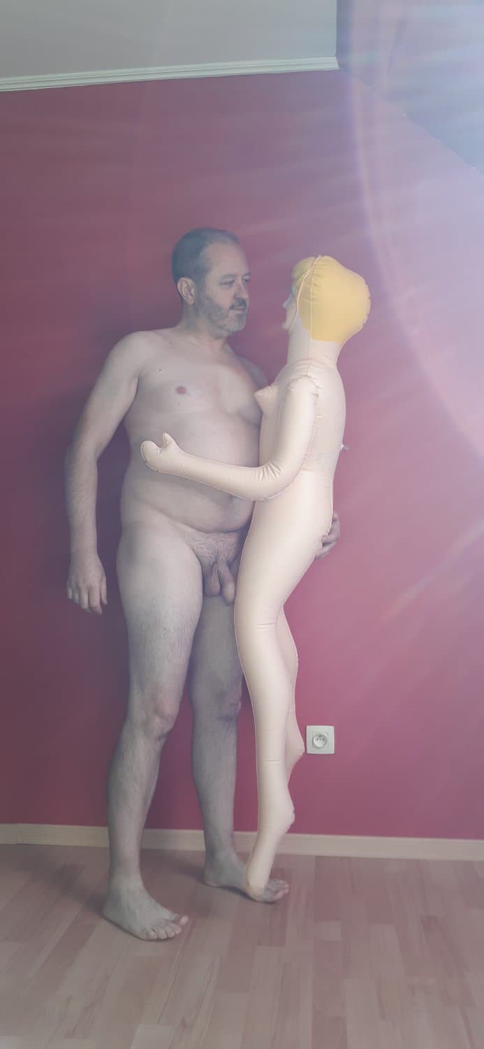 Jean-Charles avec ses sextoys