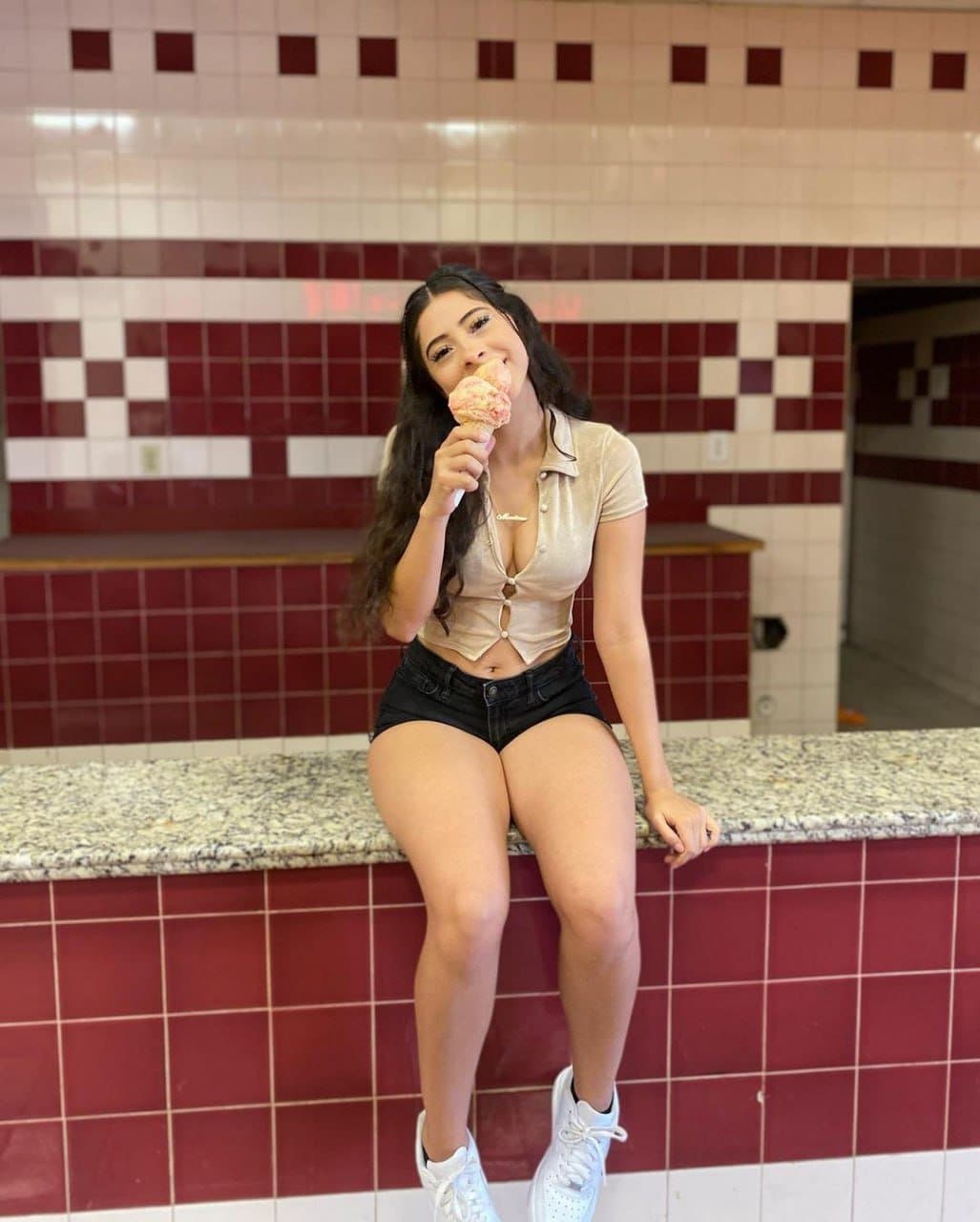 Slutty Latina Teen Gets Pumped By Cock Until Massive Squirt