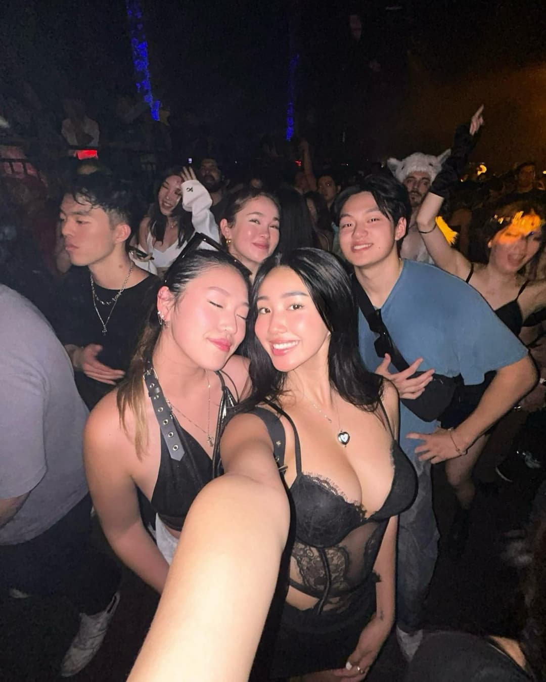 Sexy Chinese Asian ABG - Hot Girl Summer "ABGFinder" Asian Teen Girl