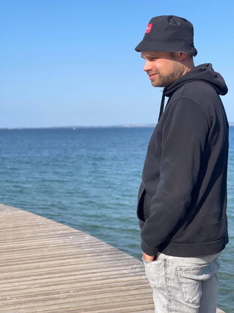 Public exposure. Rasmus Eriksen shows what a cunt he is with Dirty pictures with his friend Line on