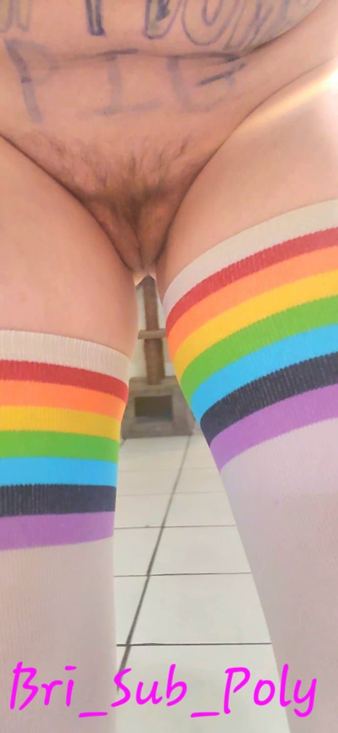 Bouncing on giant toy to keep that sloppy asshole permanently ruined and drinking piss